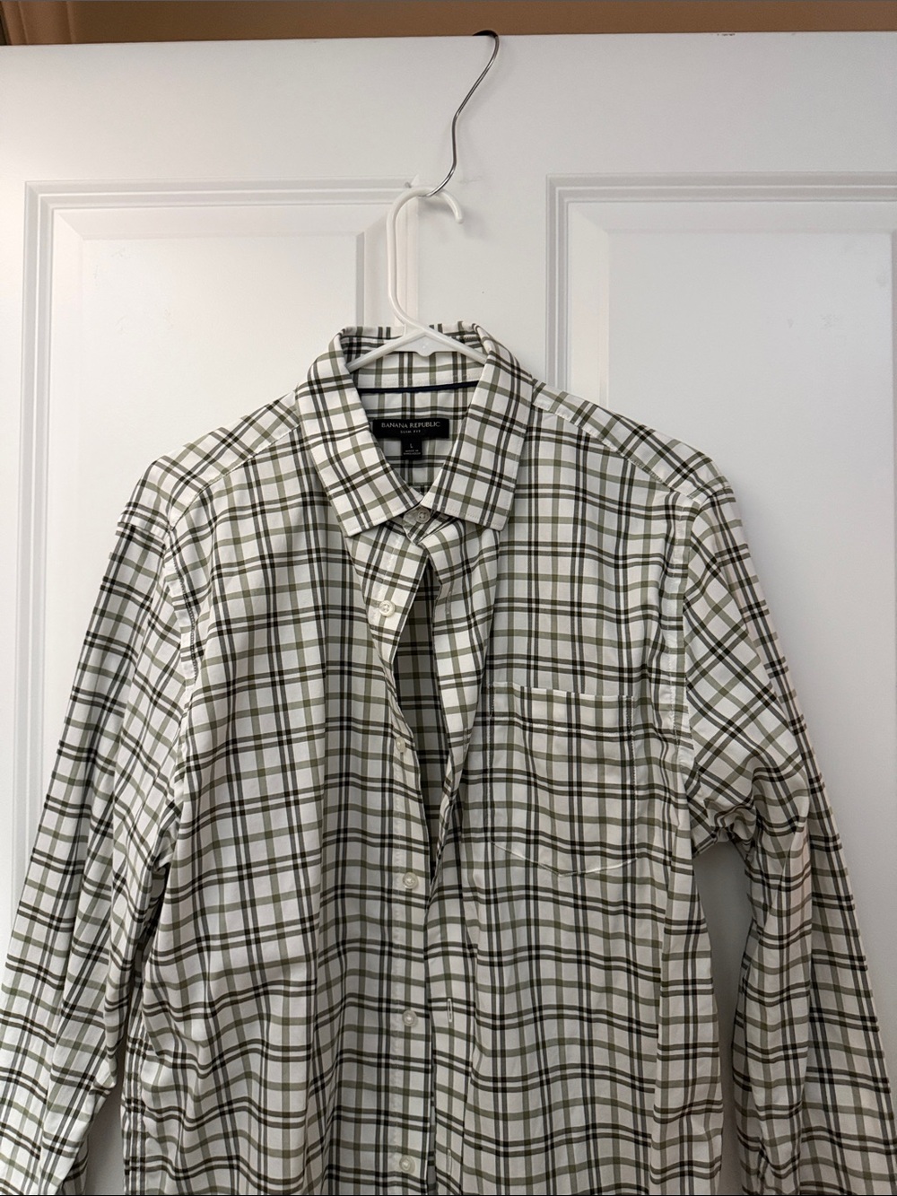 Banana Republic Men's White and Olive Plaid Button-Down Shirt